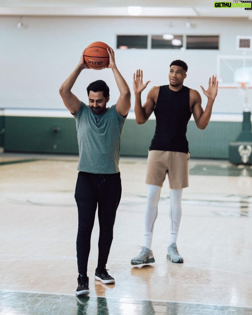 Hasan Minhaj Instagram - What I lack in athleticism, I make for with mind games. Tried beating @giannis_an34 at a game of HORSE. Click the link in bio to check out the full BTS.