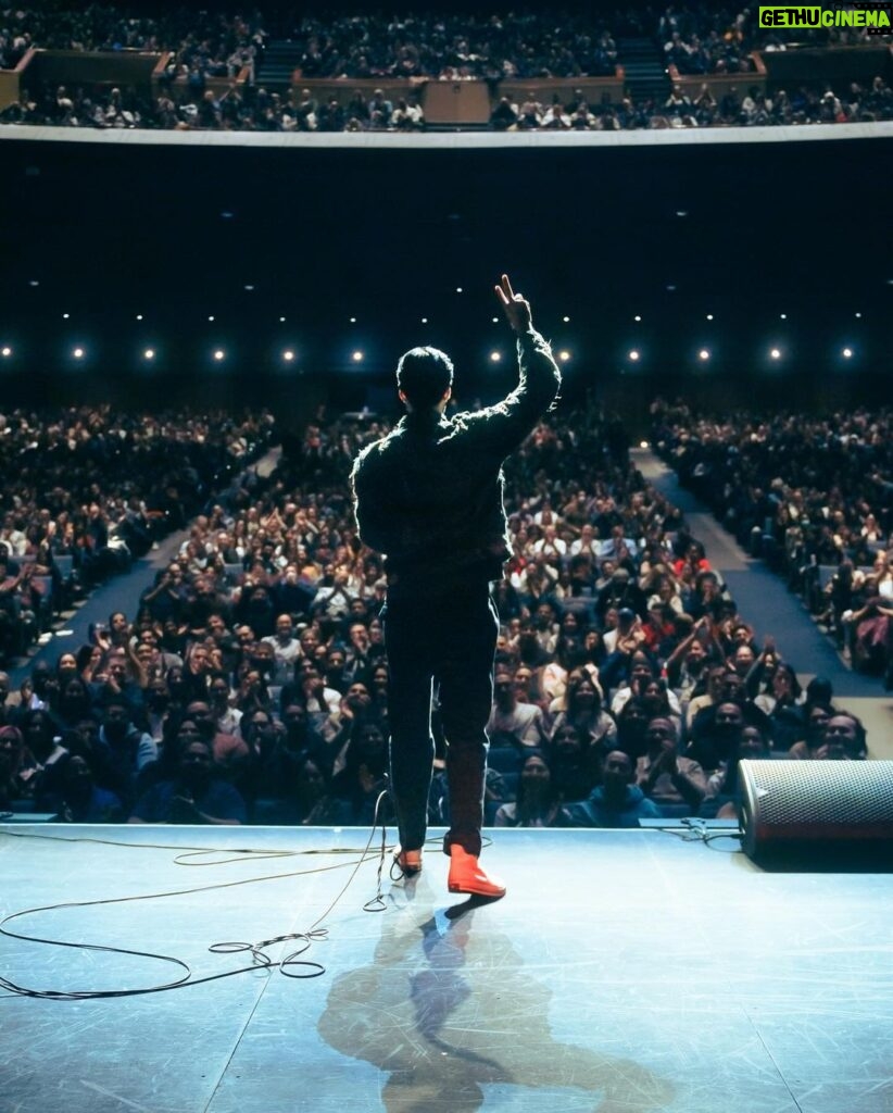 Hasan Minhaj Instagram - Toronno (correct spelling) thank you for 4 sold out shows in the 416. Yorkville bought up the first row, Scarborough bought up the rest of the tix. Affordability is key. Shout out to RBC bank. Shout out to the dude who dressed up as Waldo and sat in Row 1. Someone tag him pls. We need to connect. ⁣ ⁣ We’ve added more shows in your city, and tix are live: ⁣ VANCOUVER (3rd show added) ⁣ PEORIA, IL (New city added) ⁣ CHAMPAIGN, IL (2nd show added) ⁣ LOS ANGELES (Netflix Is A Joke Fest) ⁣ COSTA MESA, CA (2nd show added) ⁣ SAN DIEGO (2nd show added) ⁣ CHARLOTTE (2nd show added) 📸 @ziyaadhaniff