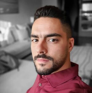 Hassan El Shafei Instagram - Choose your own colour