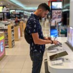 Hassan El Shafei Instagram - Use technology, don't let it use you