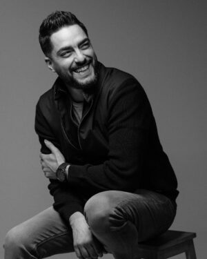 Hassan El Shafei Instagram - Here’s hoping you reach every milestone and cross every finish line you have your mind set on.. Happy New Year 🎇🎇