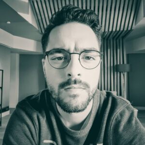 Hassan El Shafei Instagram - Writing mode