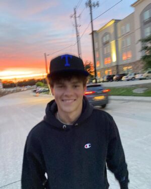 Hayden Summerall Instagram - random pics from these last couple weeks❤️🤟🏻