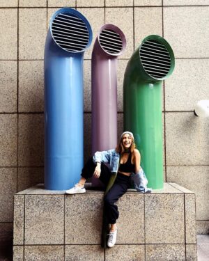 Hazar Motan Instagram - @laykmagazine 📸: @bbpresents @melikeagar @buketbaydar 💜 #hangoutinthecity