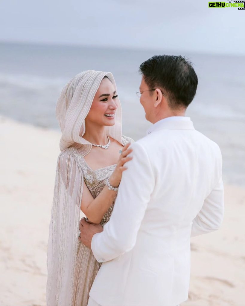 Heart Evangelista Instagram - Such a joy shooting you guys again. Congratulations Heart and Chiz! The Royal Balesin Villa