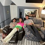 Heidi Klum Instagram – Just a couple of armchair experts 😜😎🎙️
@daxshepard @mlpadman @armchairexppod