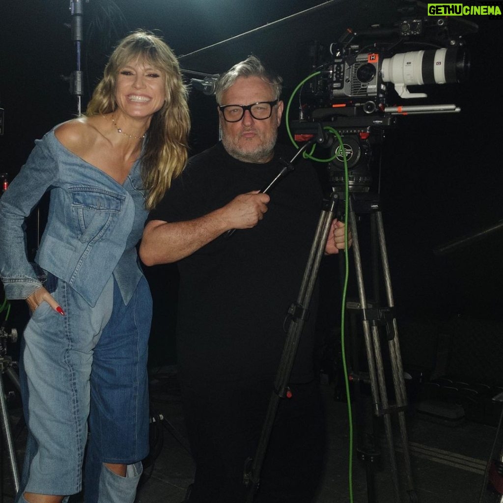 Heidi Klum Instagram - I am trying hard with my posing …. but you clearly win this one 🎥🎬🤪😎💋 @rankinarchive GNTM