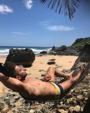 Henri Castelli Instagram - Noronha!!! Ilha mágica! Estou chegando hein!! #amonoronha❤️ 

https://www.instagram.com/reveillon.zemaria?igshid=NGVhN2U2NjQ0Yg== 

@atlantisdivers @dolphinnoronha @zemariasultanum @tucanoronha @discoveryassessoria