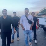 Henri Castelli Instagram - Amizades verdadeiras são como bons livros: basta que sejam originais, divertidas e te acompanhem em uma jornada repleta de aventuras. @ramirosilos @wesleylealcastro @simonkustom Southbeach Miami