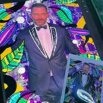 Henri Castelli Instagram - A convite de Originais iPlace, vim fazer parte do Sonho de uma Noite de Verão e expressar toda a minha originalidade no Baile da Vogue. Uma noite de muita inspiração, moda e elegância. #BaileDaVogue2023 #BaileDaVogue #OriginaisiPlace @iplace Copacabana Beach Praia de Copacabana