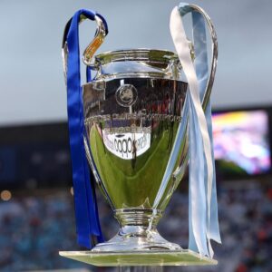 Henrikh Mkhitaryan Instagram - We certainly didn’t deserve to loose last night and the feeling is still very bitter. It is a childhood dream for every player to win the Champions League and our will was immense. Thank you all for your unconditional love. FORZA INTER SEMPRE🖤💙 #UCLFinal #championsleague @championsleague @inter #forzainter