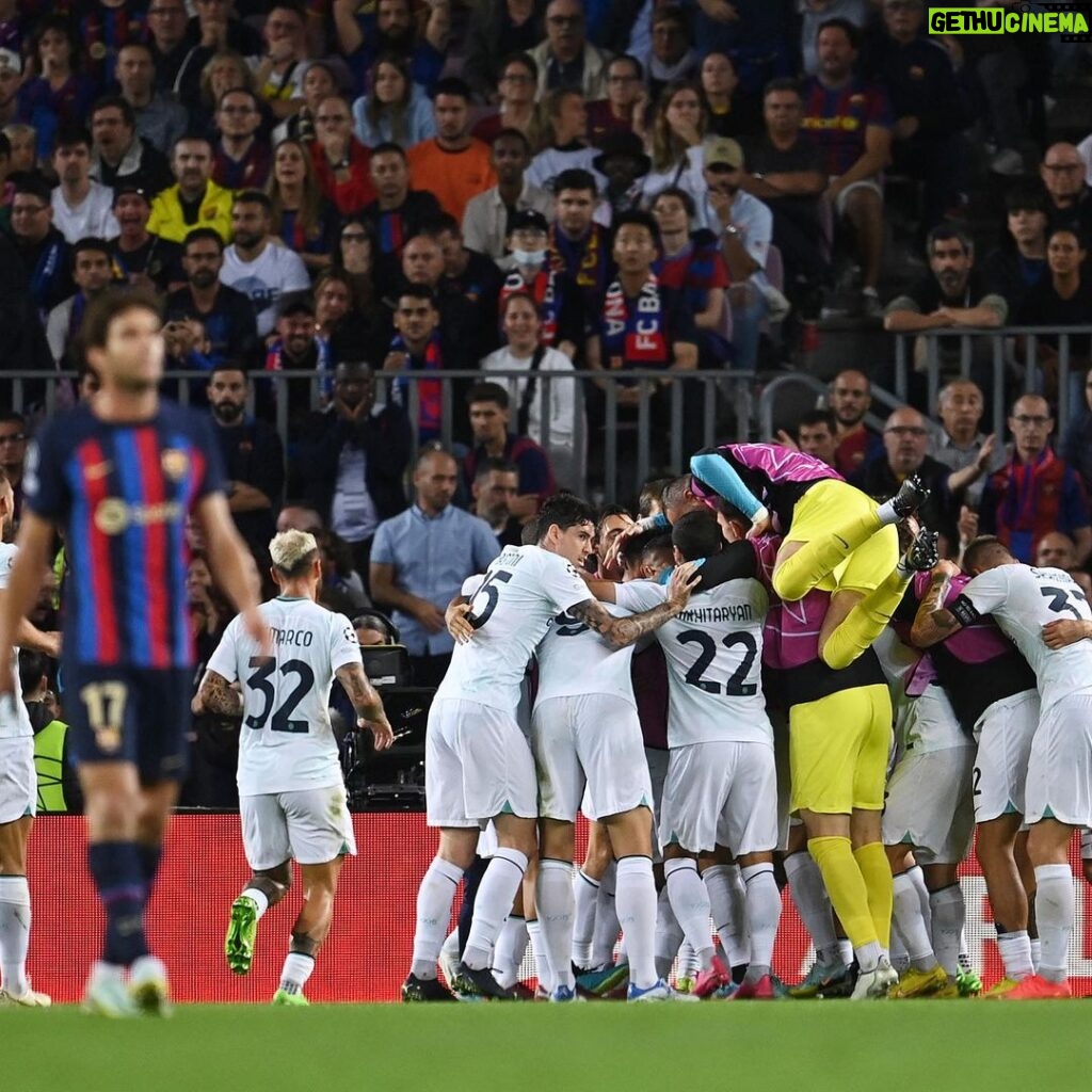 Henrikh Mkhitaryan Instagram - What an incredible night in Barcelona!! We move on #Nerazzuri 🖤💙⚽️💪🏼💪🏼 @inter #inter #barçainter #ucl #championsleague #football Camp Nou stadium, Catalan, Spain