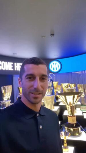 Henrikh Mkhitaryan Instagram - Henrikh has a message for you, #InterFans 👀
#Inter #ForzaInter #Football #WelcomeMkhitaryan