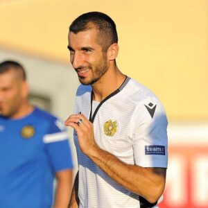 Henrikh Mkhitaryan Instagram - Day 1 #Armenia #NT Prep Trainings⚽️💥🇦🇲🇦🇲🇦🇲 @armenian_ff