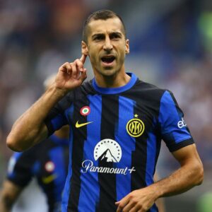 Henrikh Mkhitaryan Instagram - NOI SIAMO INTER!!👊🏼🖤💙 #derby #winner #intermilan #inter #forzainter