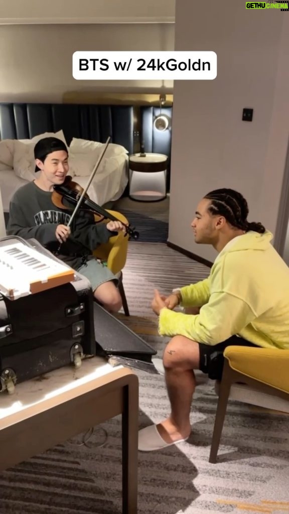 Henry Lau Instagram - Lost in the ‘Mood’ w/ @24kGoldn 🤩🎶