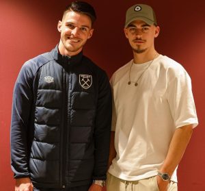 Hero Fiennes Tiffin Instagram - This last month or so has been surreal.

Penultimate episode of @socceram with @kreptandkonan and @neilrazorruddock25 
Then met the man himself @declanrice at the last home game of the season, before being asked by the amazing @westham staff if I want to come train with the boys at rush green and maybe play in the @tst7v7 tournament in NC (silly question). I had the time of my life out there. I’ve grown up watching all these guys play for the club I love, and they say never meet your idols, but these boys have exceeded any expectations I could’ve had of them. I also had tickets to Prague for the final so spent 24 hours at home, before waiting at Gatwick airport for 5 hours as the flight was delayed and would’ve got us in around full time. So we bit the bullet and joined the rest of the boys at a pub back home to watch the game. And what a game it was. Bubbles didn’t fade, fortunes didn’t hide, West Ham are massive, Bowens on fire, and I am one lucky lad. ⚒️❤️

Huge thank you to 
@socceram 
@westham staff and players
@tst7v7