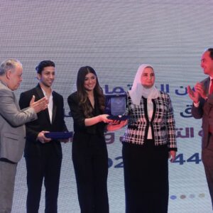 Hesham Gamal Instagram - ‏‎اي حد هتقوله ان بنت عندها ١٩ سنه عندها مسلسل بطولتها وبرنامجها اللي بتقدمه لوحدها غير باقي شغلها وبتمثل من وهي صغيره وبتغني كمان مؤخرا ماشاء الله هيقولك ان ده صعب اوي وان مستقبلها ان شاء الله هيكون كبير جدا جدا 🤲🏻❤️
اهم حاجه تفضلي شاطره و مجتهده ومحترمه ونفسيتك حلوه زي منتي يا احلى لولو 🥳
كل سنه وانتي طيبه يا ليلى والف سلامه عليكي وهنعوضلك اليوم اللي باظ ده ان شاء الله 🤦🏻‍♂️😅