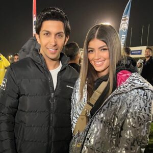 Hesham Gamal Instagram - ‏‎اي حد هتقوله ان بنت عندها ١٩ سنه عندها مسلسل بطولتها وبرنامجها اللي بتقدمه لوحدها غير باقي شغلها وبتمثل من وهي صغيره وبتغني كمان مؤخرا ماشاء الله هيقولك ان ده صعب اوي وان مستقبلها ان شاء الله هيكون كبير جدا جدا 🤲🏻❤️
اهم حاجه تفضلي شاطره و مجتهده ومحترمه ونفسيتك حلوه زي منتي يا احلى لولو 🥳
كل سنه وانتي طيبه يا ليلى والف سلامه عليكي وهنعوضلك اليوم اللي باظ ده ان شاء الله 🤦🏻‍♂️😅