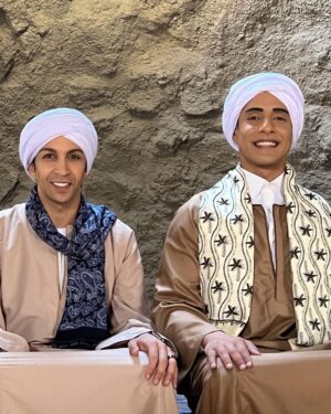 Hesham Gamal Instagram - كل سنه وانت طيب يا عمرو ويارب تكون انجح سنه في حياتك ان شاء الله 🤲🏻❤️ 
ويارب كمان يبقى وشك حلو عليا وعلى اول فيلم انتجه "تسليم أهالي" اللي نازل بعد بكره ان شاء الله 🤲🏻
وفرصه اني اشكرك في عيد ميلادك على انك ساعدتني في حاجات كتير اوي في الفيلم ده من وقت ما قررت انتجه لحد نزوله في اكبر تفاصيل واقل تفاصيل وحتى في الدعايا وافكار البوسترات 👏🏻
شكرا وانا مبسوط بجد بصداقتك وشغلنا مع بعض 💪🏻❤️