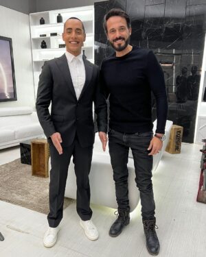 Hesham Gamal Instagram - الصور دي عشان الناس اللي بتلومني اني كل ده منفذتش وعدي وحققت حلم لذيذ انه يقابل يوسف الشريف 😅❤️🤖