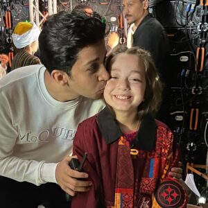 Hesham Gamal Instagram - A very special bond with this little star ❤️💫
Happy birthday Mona 🥳
