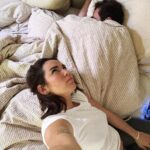 Hilona Gos Instagram - Unposted du mois 1- Romy et sa maman dans le lit, 90% de mon temps actuellement 2- Paulo qui essaie de me détendre avec sa passion jazz 3- Asperges corses qui ont fini en brouillade 💚 4- Il en marre de moi, j’aime trop l’embêter quand il dort parce que je m’ennuie 5- « Face à la mer » t’as la ref ? 😂 6- toujours Romy la ronfleuse et sa maman, qui du coup ne dort pas 7- Ma passion de femme enceinte : manger des babybel 8- Quel bonheur davoir mon Merlin dans mon jardin 9- Encore moi qui mange, j’aime trop maaanger Si j’avais du choisir une vie, c’est exactement celle là que j’aurais choisie. Je vous aime ma famille @paulandre.a26 merci pour le paradis 🥹❤️