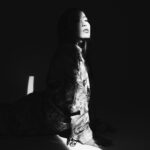 Hina Yoshihara Instagram - in my element🪽 Photographer @harutaaaaaaa Hair Make-Up @tomoca13 Styling @takafumi_80 Headpiece & armor by @hiiii_1025 • Set-up @sui_tokyo tops @dense_tokyo choker @ryokawachi_jp Tokyo, Japan