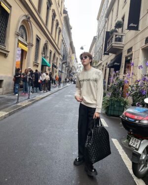 Hirunkit Changkham Instagram - หลงทาง In Milano