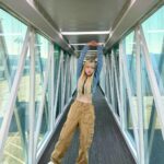Hitomi Honda Instagram - . 韓国行ったときの私服たち🛫🇰🇷