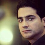 Homayoun Shajarian Instagram - . سر تسلیم من و خشت در میکده‌ها مدعی گر نکند فهم سخن گو سر و خشت ناامیدم مکن از سابقه لطف ازل تو چه دانی که پس پرده که خوب است و که زشت