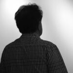 Homayoun Shajarian Instagram - همراهان همدل، در مسیر مشهد هستم .منوط بر اینکه تمامی شرایط مطابق تصمیمات گذشته در توس مهیا باشد فردا صبح پیکر پدر را در جوار آرامگاه حضرت فردوسی به خاک خواهیم سپرد.