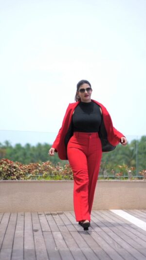 Honey Rose Instagram - Lady in red❤️
Photography 
@jkmenon_director
@shotzby_nikhil__
@snaphacker_photography
Mua @renjurenjimar