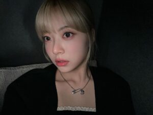 Hong Eun-chae Instagram - 