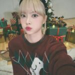 Hong Eun-chae Instagram - 🎄🎅