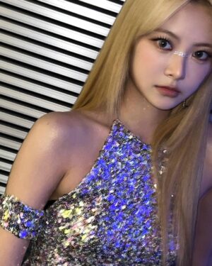 Hong Eun-chae Instagram - 