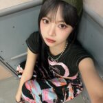 Hong Eun-chae Instagram - 😵‍💫🫥