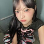 Hong Eun-chae Instagram - 😵‍💫🫥