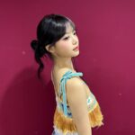 Hong Eun-chae Instagram - 🐥💛
