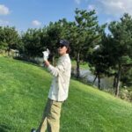 Hong Jong-hyun Instagram - 날씨 좋다🍁🍂