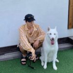 Hong Jong-hyun Instagram - 풍요로운 한가위 보내시고, 항상 건강하세요.🙂🙇‍♂️