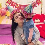 Humaima Malick Instagram – On this special day, I want you to know how much joy and happiness you bring into our lives. Happy birthday,Amaji you are very very special for your mum and for your dad …. And we are so grateful to Allah he gave us you …. May you continue to be this wonderful pure hearted child, may you always respect and love your parents may you never ever see any hardships in life. May Allah keep you close to your loving mother and brave father. May you always be the happiest girl and the bravest of all …. Thankyou Allah for giving us this little princess who is the queen of our hearts may he keep you in afiyat always :)
Love phupho ❤️ maima ! please everyone say MashAllah 🥰
