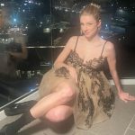 Hunter Schafer Instagram - @jimmykimmellive tonight !! 🐣