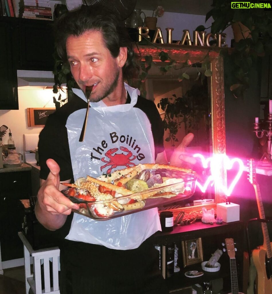 Ian Bohen Instagram - Be your own lobster