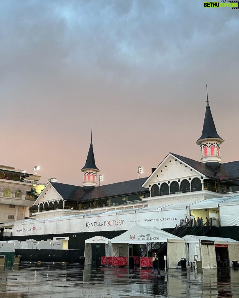 Ian Bohen Instagram - Stunning weekend at @churchilldowns for the 149th #Derby. Saw old friends, made new ones and watched incredible racing. Definitely put it on your bucket list. Thank you @yellowstone and @paramountnetwork for everything and also to @wagoneer for getting me around all weekend.