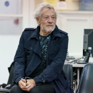 Ian McKellen Instagram - Rehearsing KING LEAR in Chichester. Photo by Manuel Harlan