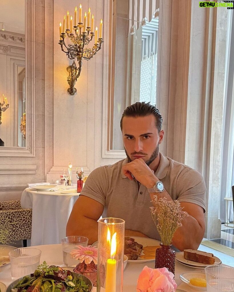 Ibrahim Tsetchoev Instagram - l’aristocratie ? Apicius Paris