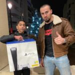 Ibrahim Tsetchoev Instagram - Bonjour les gars, désolé pour le retard, c’était assez compliqué d’envoyer au gagnants leurs cadeaux, en sachant que il y avait des gagnants même hors de France! merci beaucoup pour cette participation. pour ceux qui n’ont pas gagné, ne vous inquiétez pas, au début de l’année prochaine je vais organiser un autre concours beaucoup plus conséquent, et même en général j’organise différentes concours au moins une fois par mois!