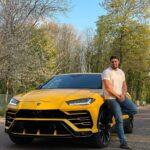 Ibrahim Tsetchoev Instagram - C’est la meilleure voiture du monde, mais pour l’instant c’est pas ma priorité, si t’as envie de faire un tour dans cette voiture avec moi, identifie le pote avec qui t’as envie de faire le tour, like la foto et abonne toi à @rentlineparis @ts_ibra @blackandwhiteburger dans une semaine je vais tirer au sort et je vais venir ou que tu soit #urus #lamborghiniurus France
