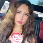 Ibtissam Laaroussi Instagram - Good vibes 😚🥰❤️🌹♥️